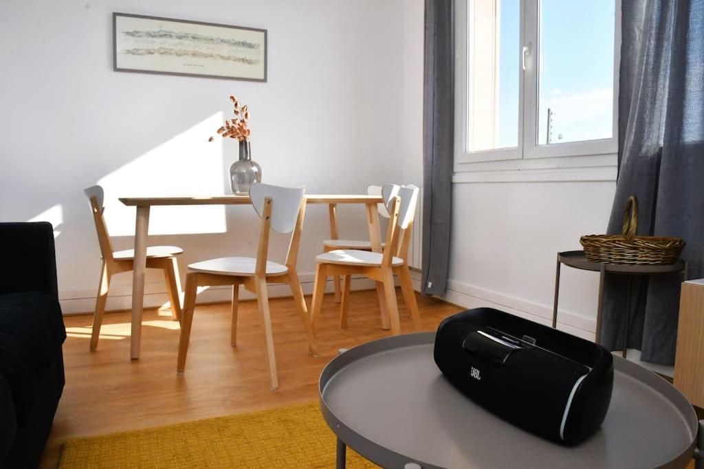 Vue Pyreneenne Elegante Avec 2 Chambres Tarbes Luaran gambar