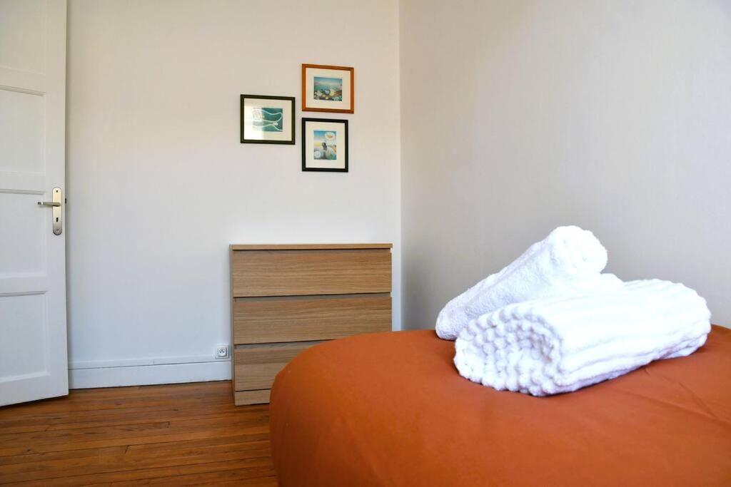 Vue Pyreneenne Elegante Avec 2 Chambres Tarbes Luaran gambar